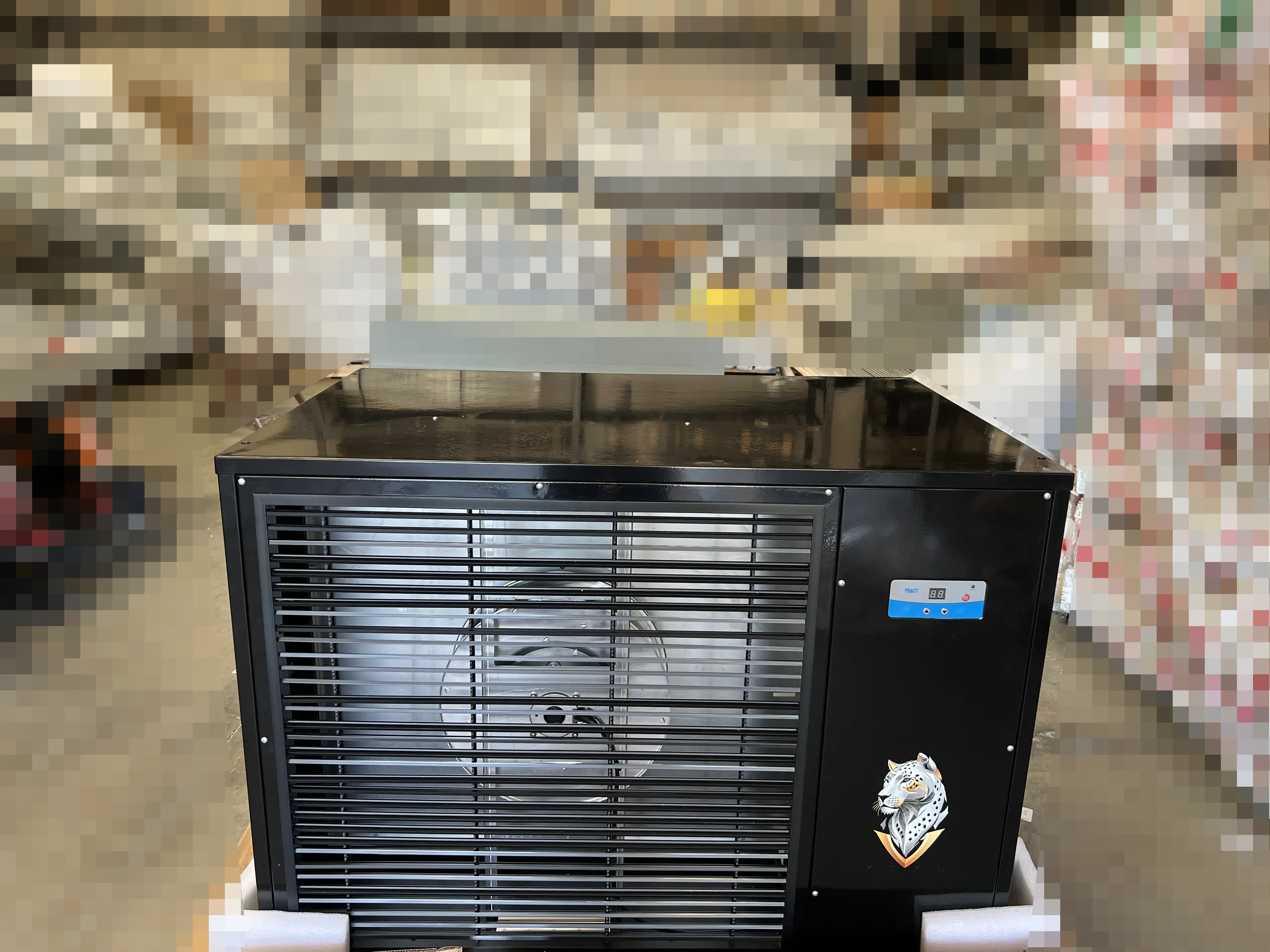 Ceiling Dehumidifier detail